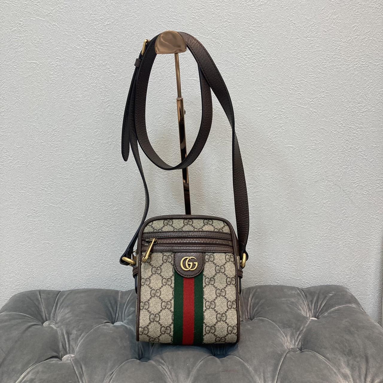 GUCCI　ショルダーバッグ　598127