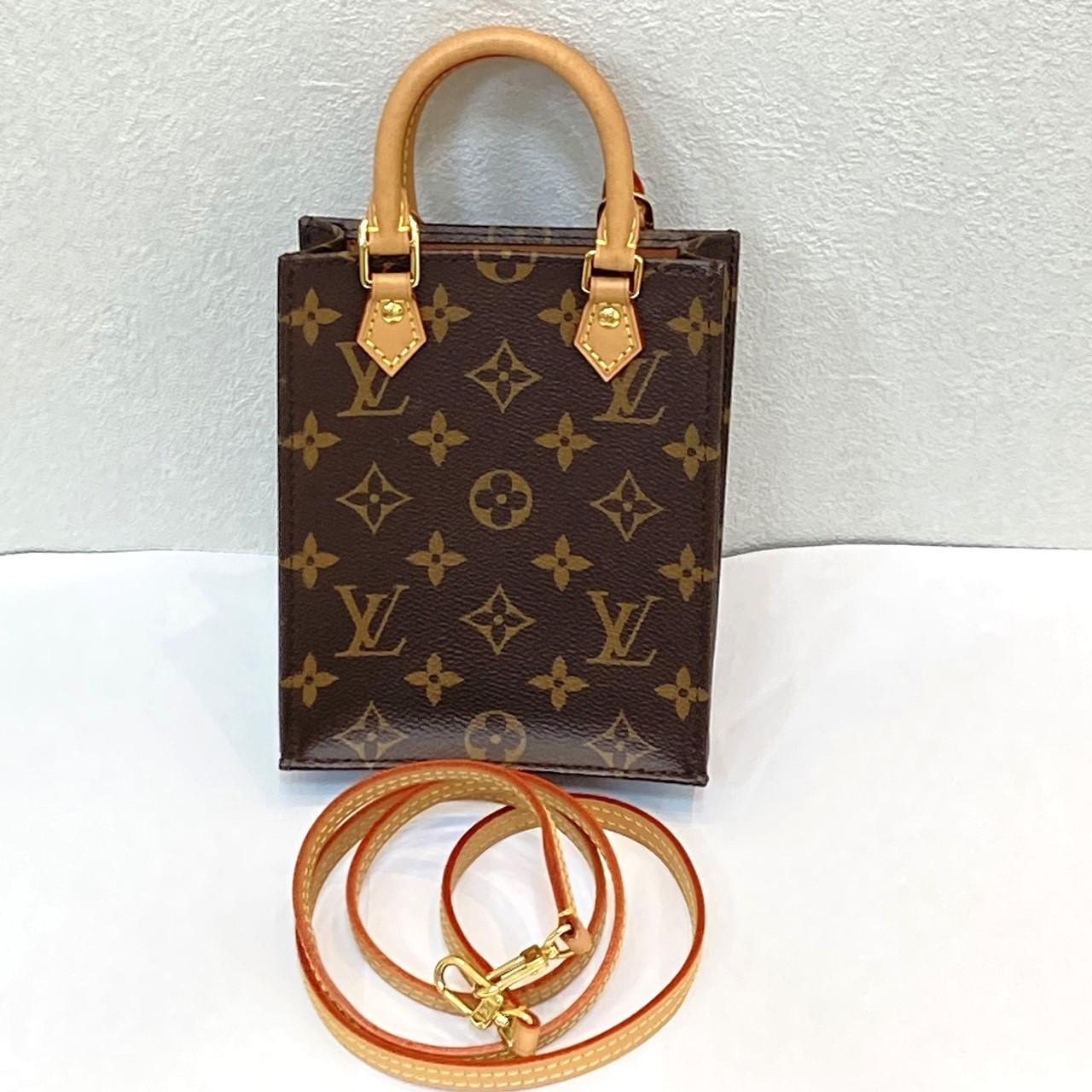 LOUIS VUITTON ルイヴィトン 　モノグラム　M69442 プティット サックプラ