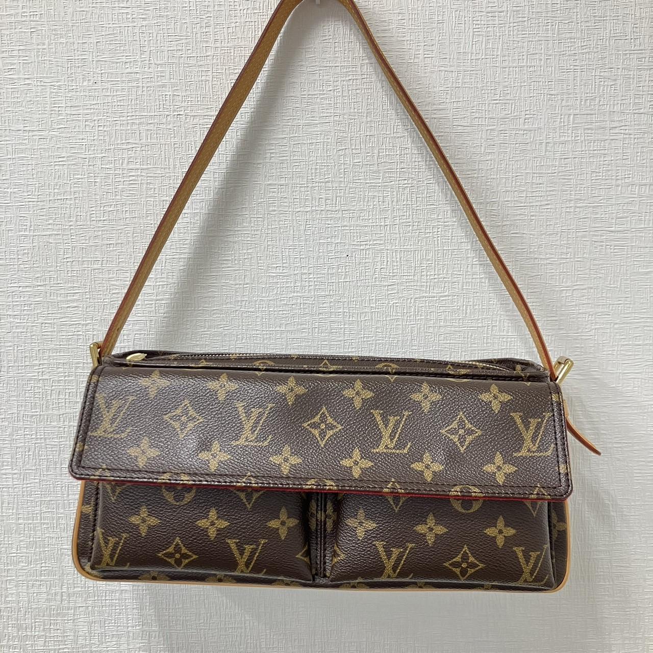  LOUISVUITTON ルイヴィトン M51164 モノグラム ヴィヴァシテＭＭ