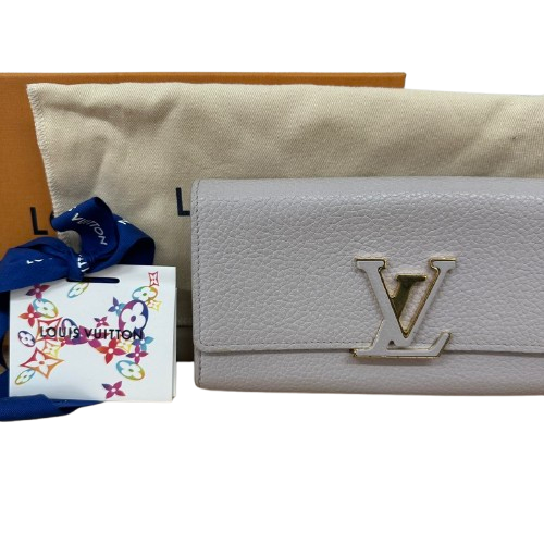 Louis Vuitton  M69805 ポルトフォイユ カプシーヌ 