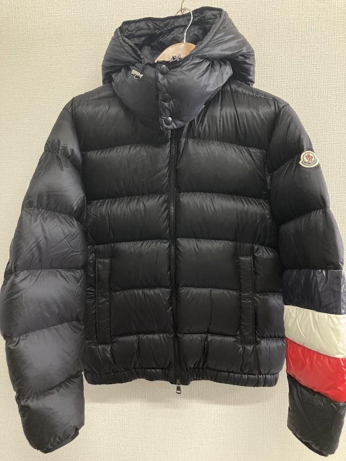 MONCLER　WILLM　ダウンジャケット