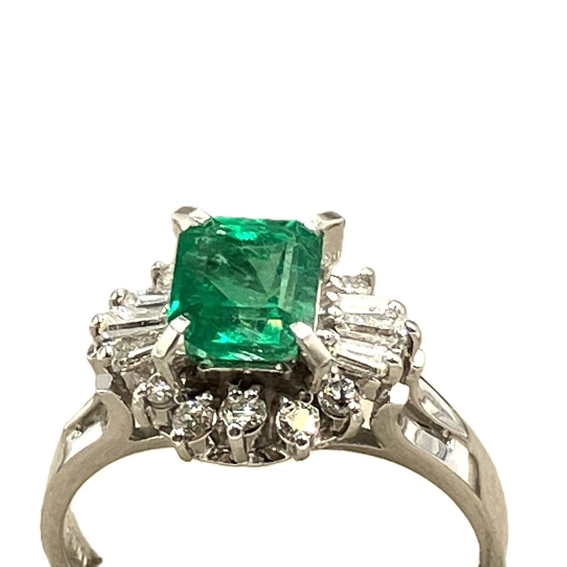 Pt900 エメラルドリング E1.03ct D0.33ct 5.28g