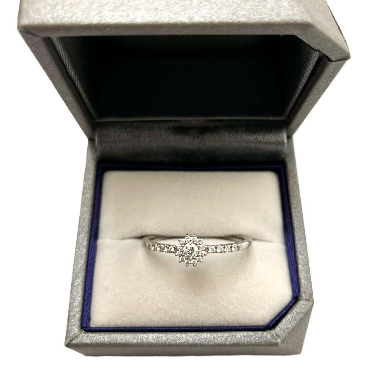 スタージュエリー Pt950 FD0.12ct リング 2.54g