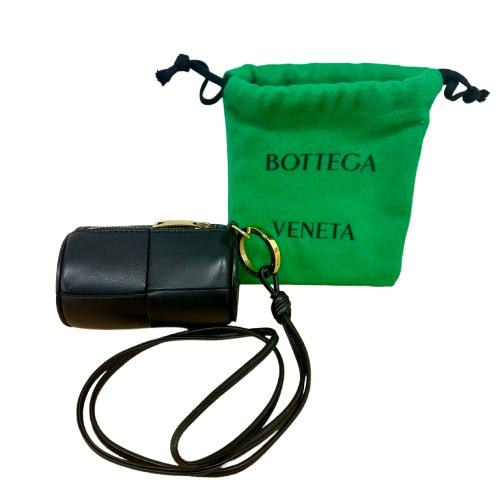 BOTTEGA VENETA ボッテガヴェネタ カセットAirPodsケース マキシイントレチャート ネックポーチ