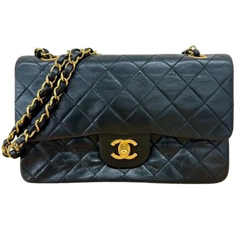 CHANEL シャネル マトラッセ23 ダブルフラップ ラムスキン チェーンショルダーバッグ