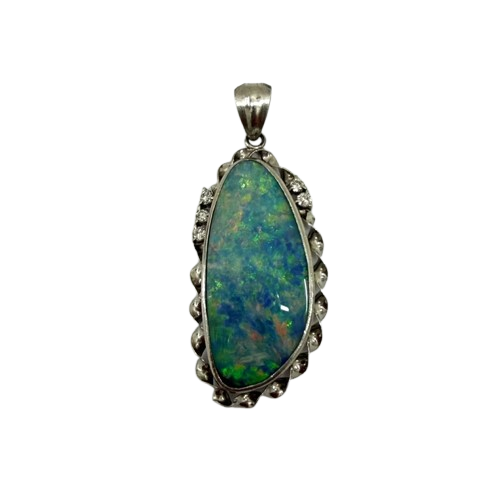 Pt900 オパール6.88ct D0.07ct ペンダントトップ