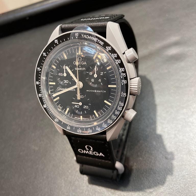 オメガ × スウォッチ OMEGA SWATCH バイオセラミックムーンウオッチ ブラック MISSION TO THE MOON