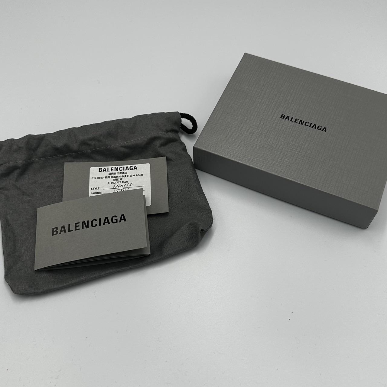 BALENCIAGA フラグメントケース