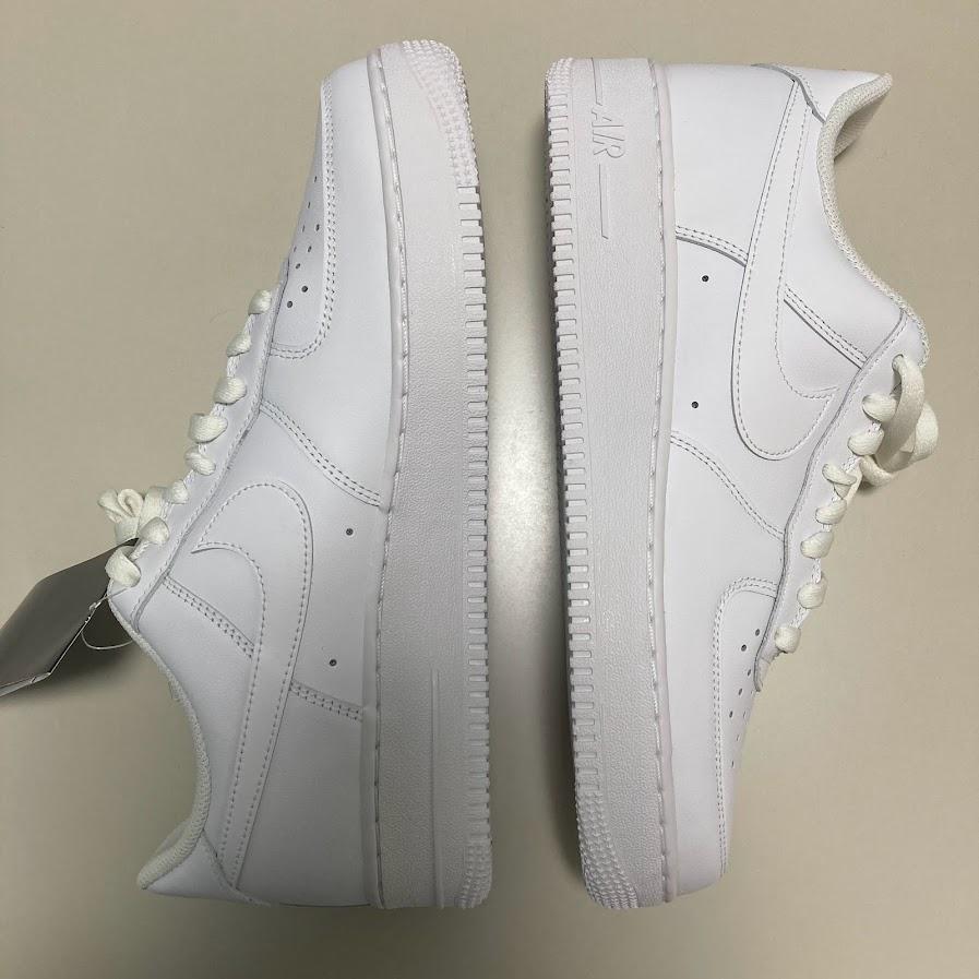 NIKE AIR FORCE 1 07 28cm