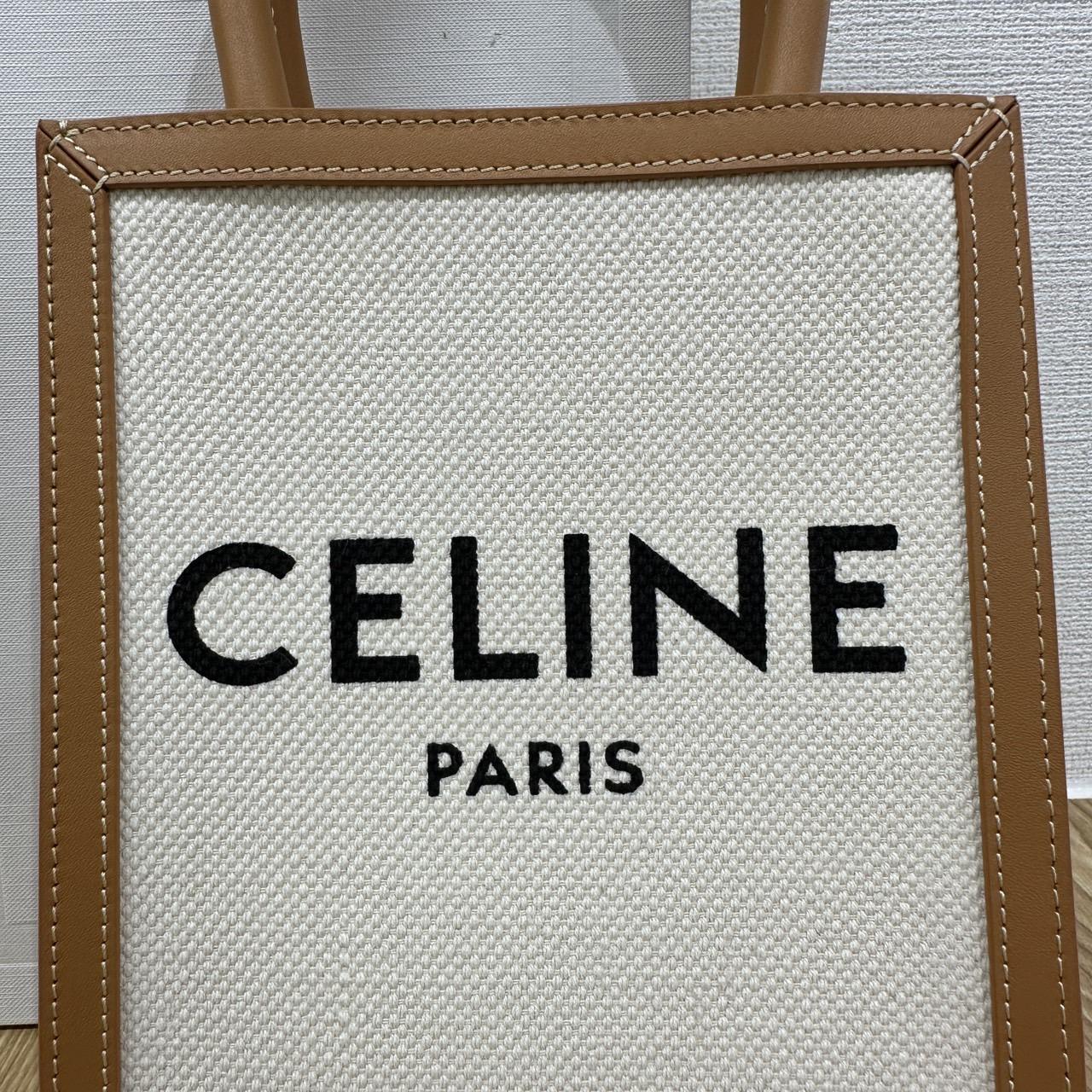 CELINE ミニ バーティカルカバ