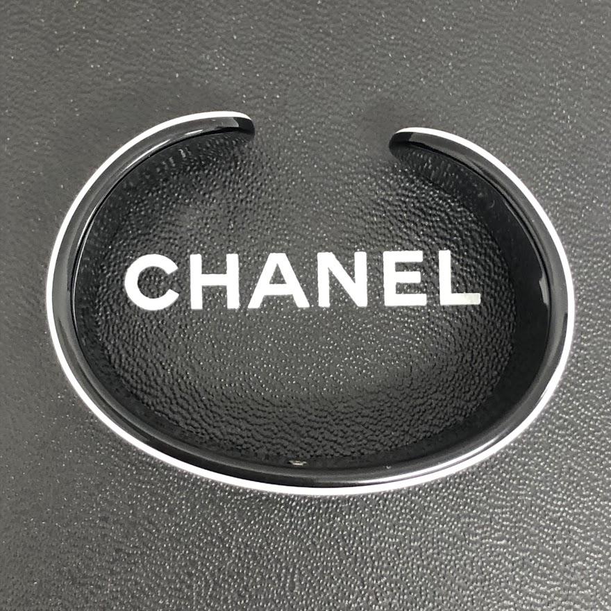 CHANEL　ココマーク　バングル