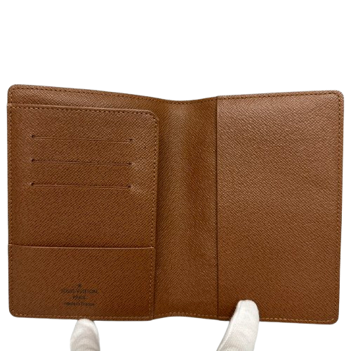 ルイヴィトン M60179 モノグラム パスポートケース クーヴェルテュール