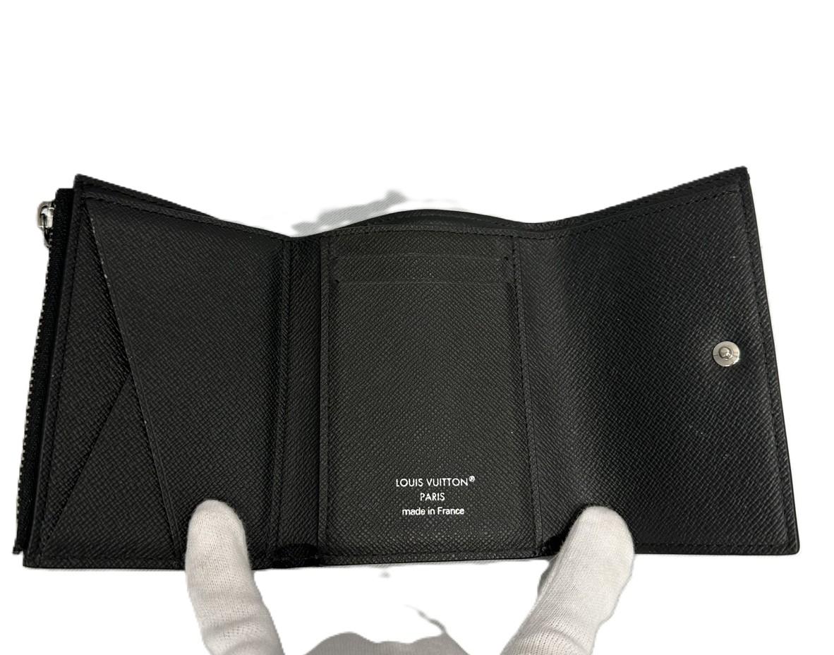 ルイヴィトン モノグラム　ヴィクター ウォレット M12598