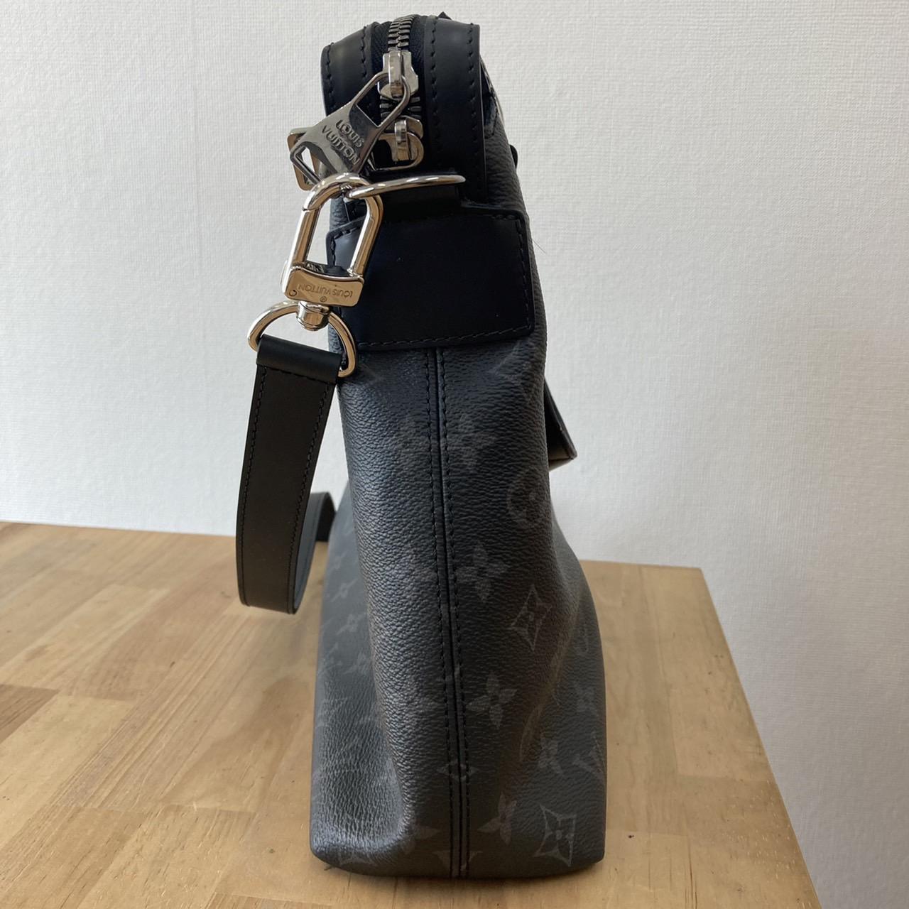 Louis Vuitton ブリーフケースエクスプローラー M40566