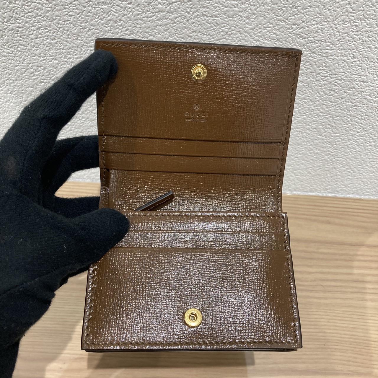 GUCCI　財布　GGキャンバス