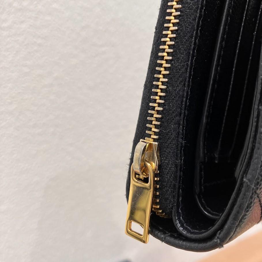 YSL コンパクトジップ 三つ折り財布