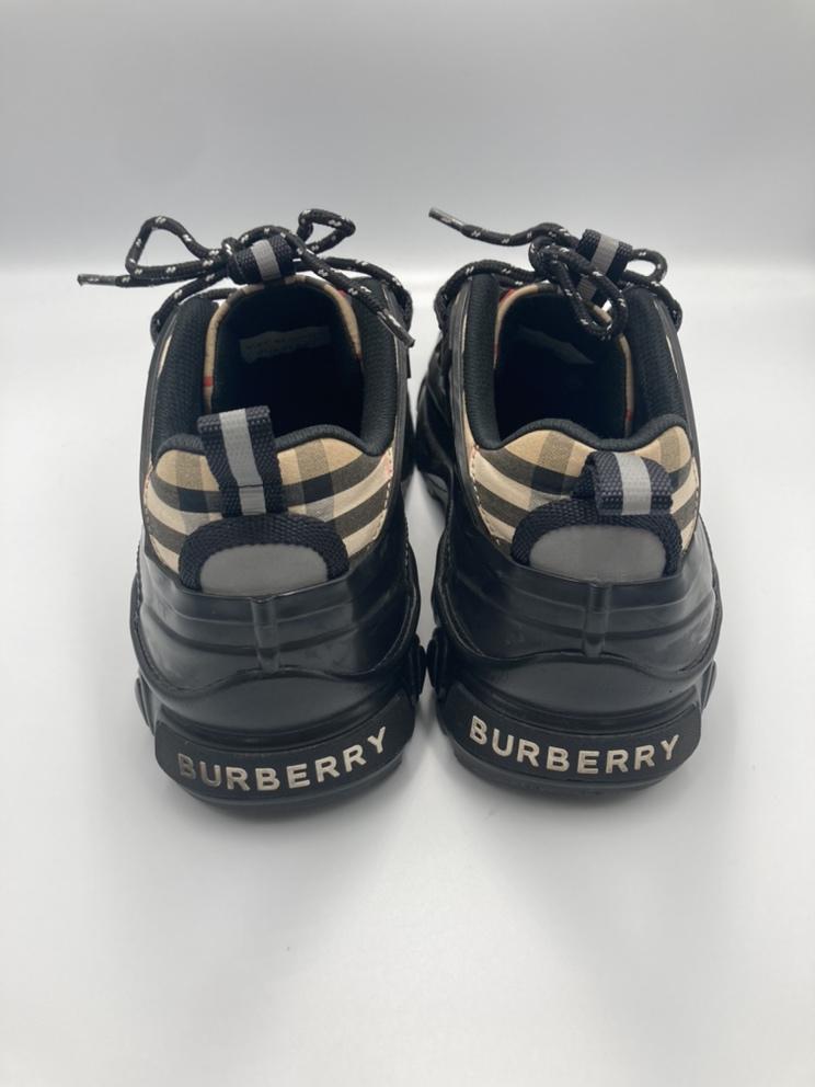 BURBERRY バーバリー チェック柄 スニーカー