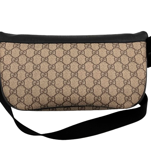 GUCCI グッチ ボディバッグ 779843