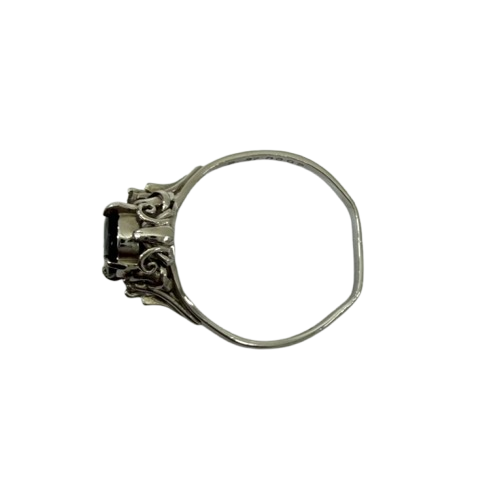 Pt900 色石2.37ct ダイヤモンド0.02ct リング
